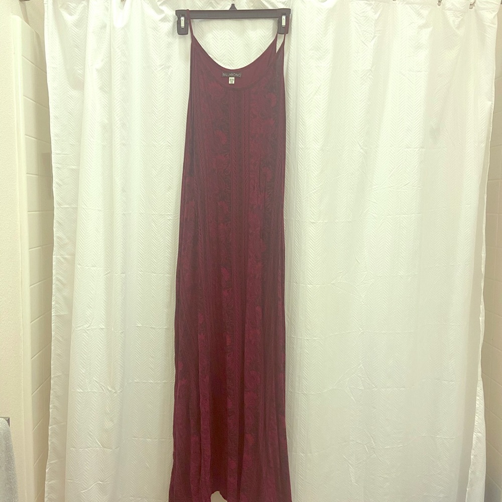 Billabong Burgundy and Black Patterned Maxi